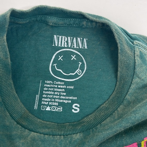 Nirvana Distressed  Acid Wash Green T Shirt Crewneck size Small - Picture 3 of 7